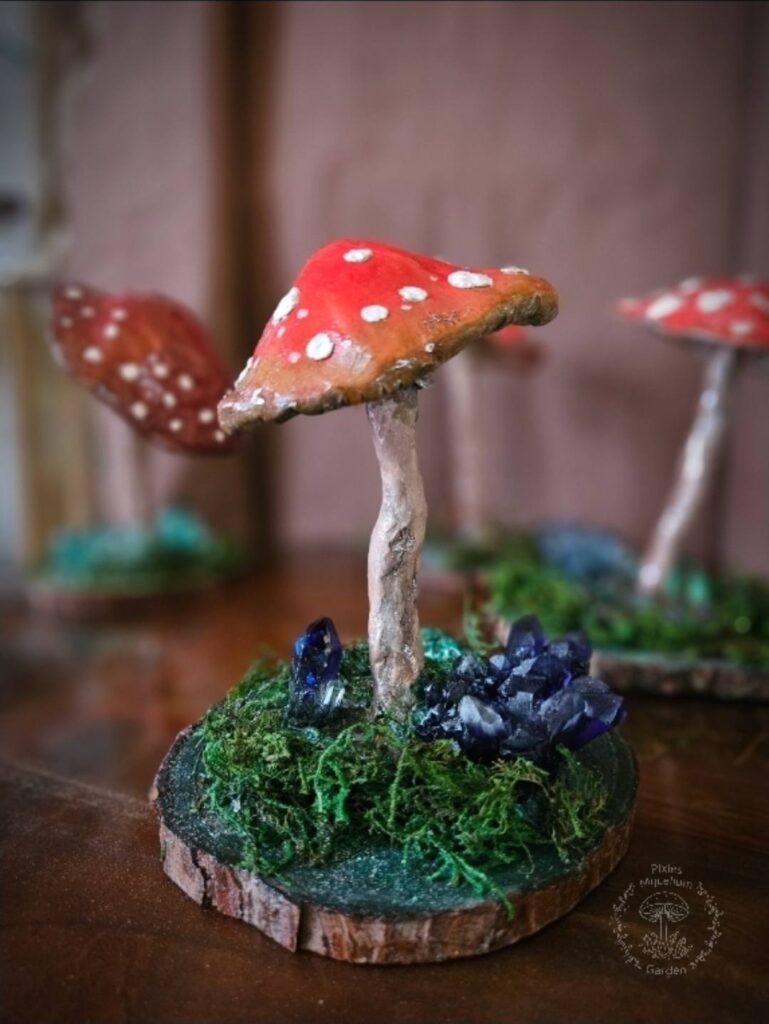 Pico mushroom sculpture
